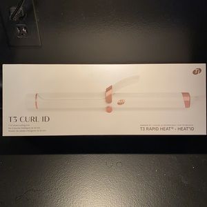 T3 Curl ID 1 1/4” Smart Curling Iron NEW IN BOX!